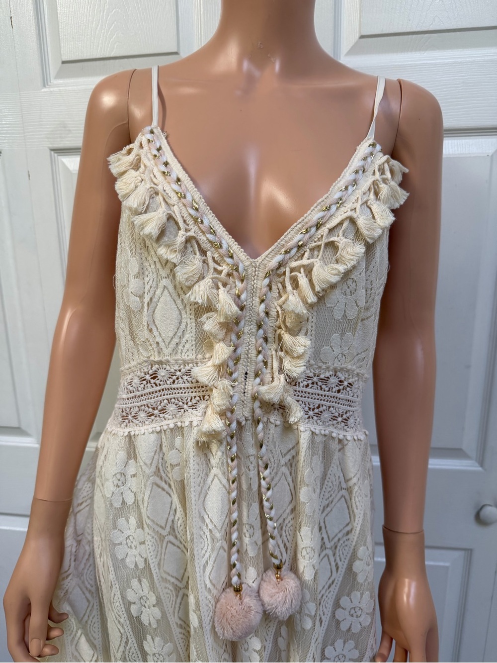 Cupshe Cream Crochet Lace Maxi Dress with Tassel Ties Size XL - Picture 12 of 16